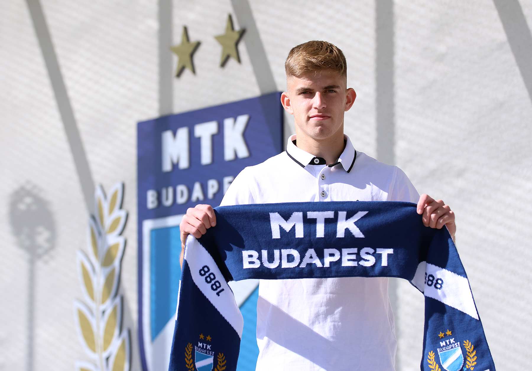 Képgaléria: Mikolay hosszabbított